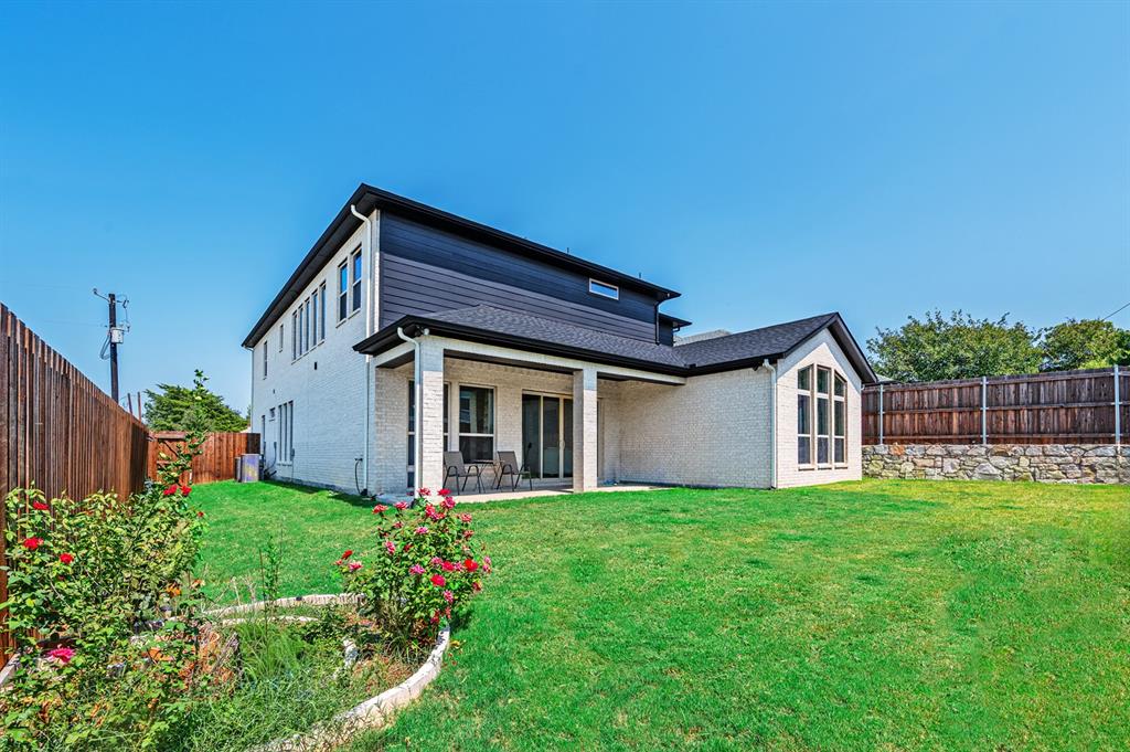 Garza Lake Estates - Residential