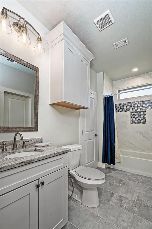 Garza Lake Estates - Residential