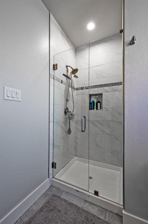 Garza Lake Estates - Residential