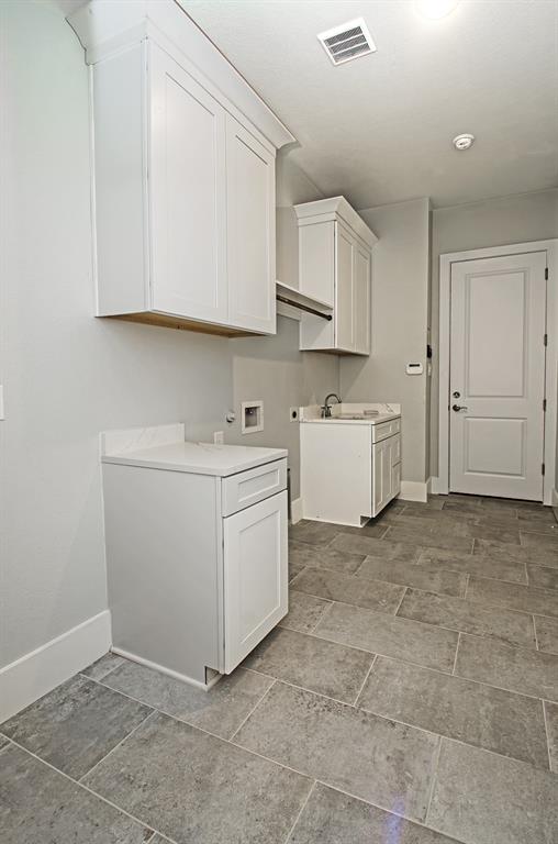 Garza Lake Estates - Residential