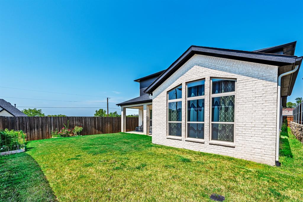 Garza Lake Estates - Residential