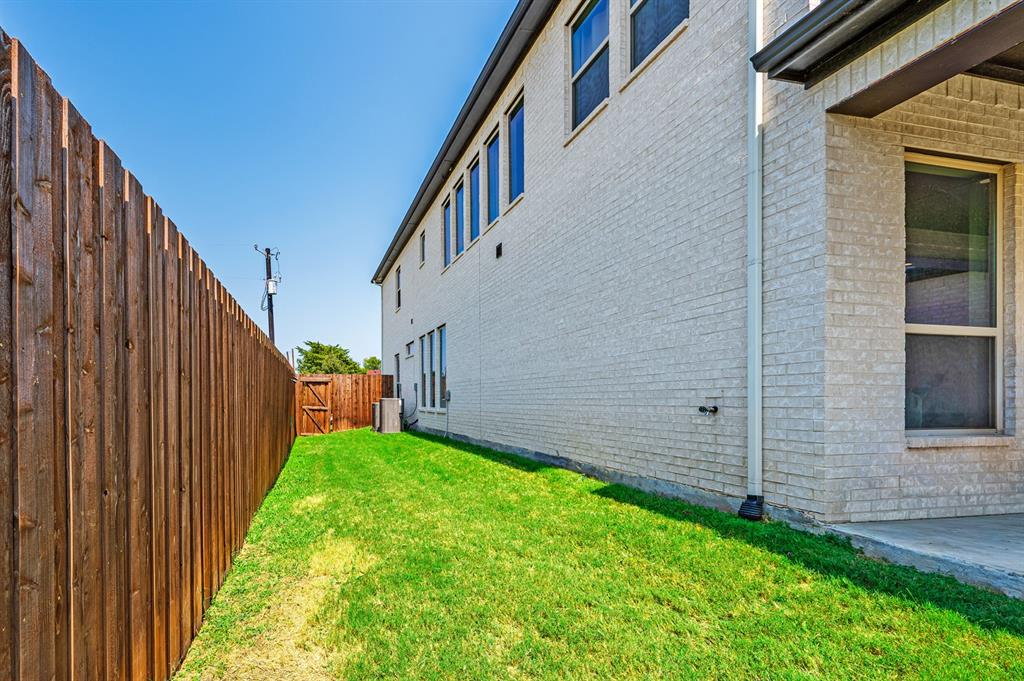 Garza Lake Estates - Residential