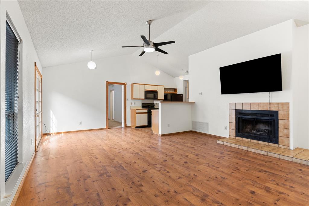 217 Teakwood Lane