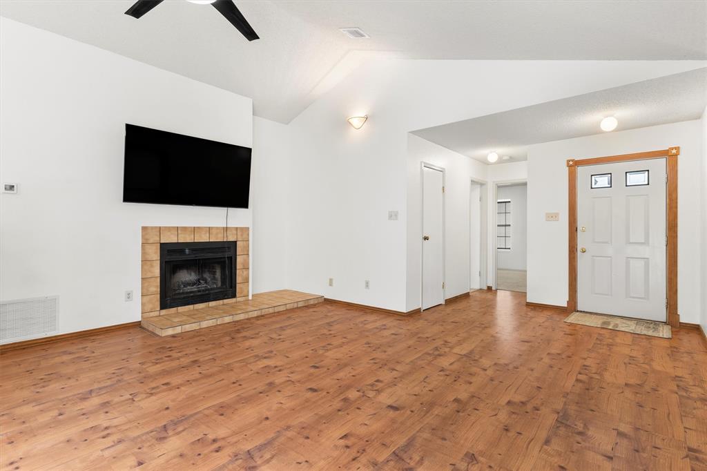 217 Teakwood Lane