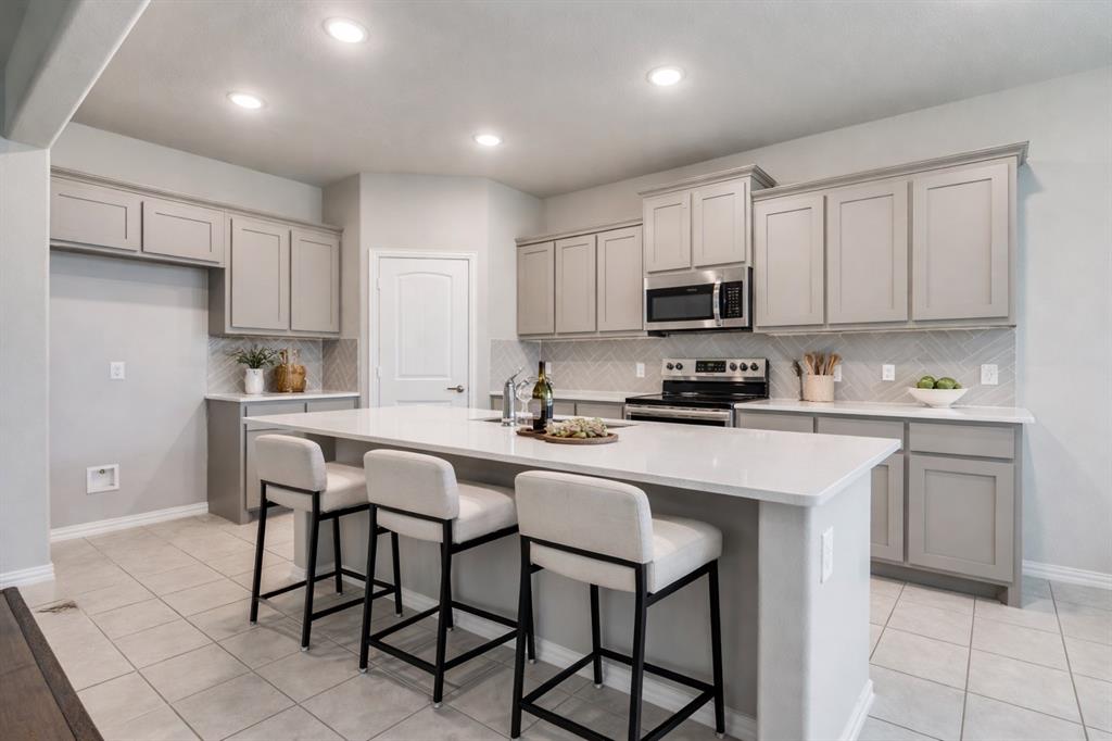 Sleepy Hollow Manor Un IV - Residential