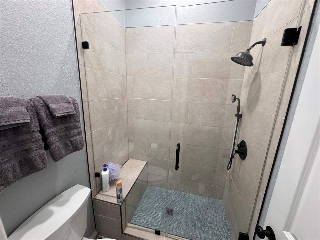 Wedglea Crk Condos - Residential Lease