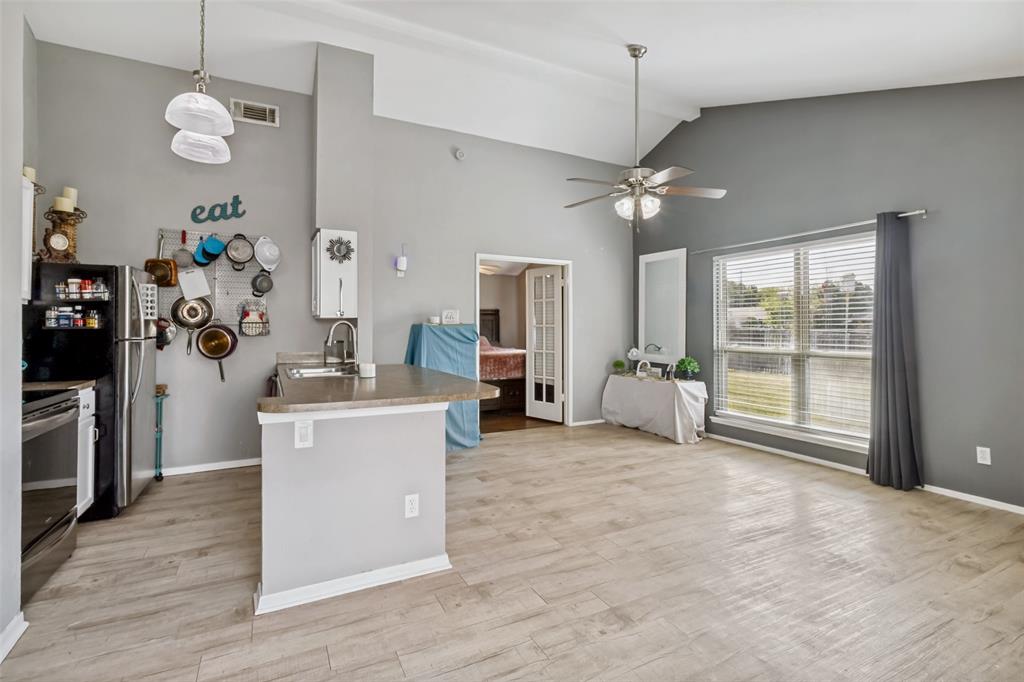 Colony 23 - Residential