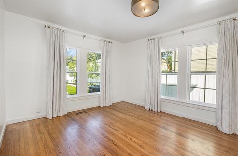 Tiny photo for 4148 Normandy Avenue, University Park, TX 75205 (MLS # 21069807)