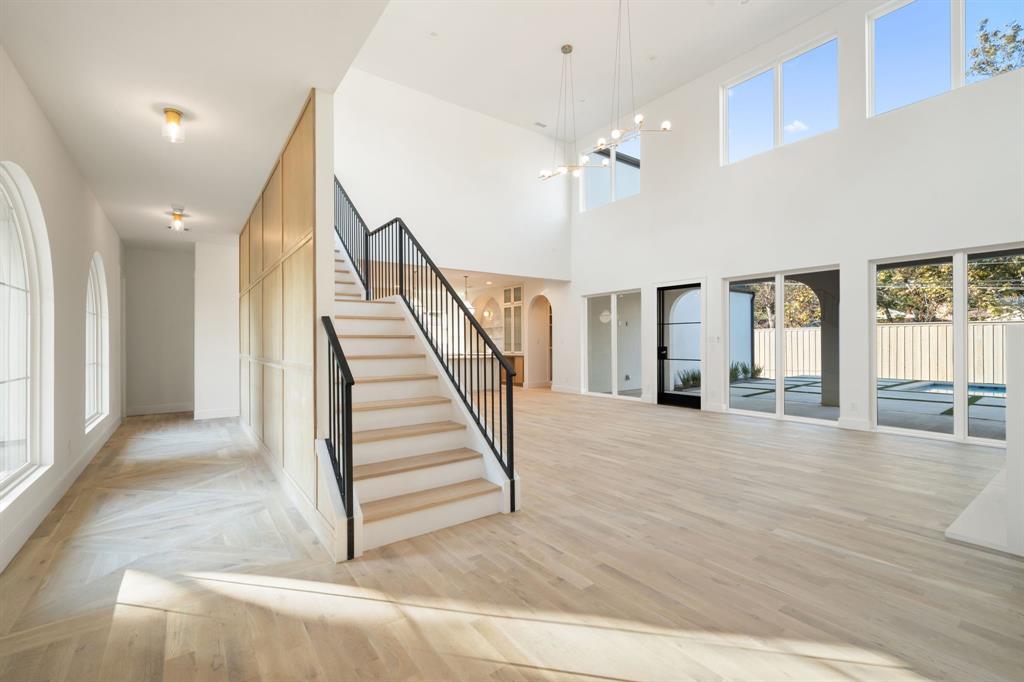 Royal Hill - Residential