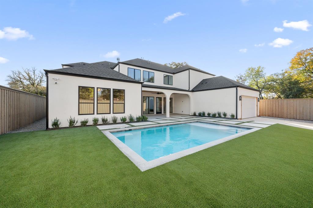 Royal Hill - Residential