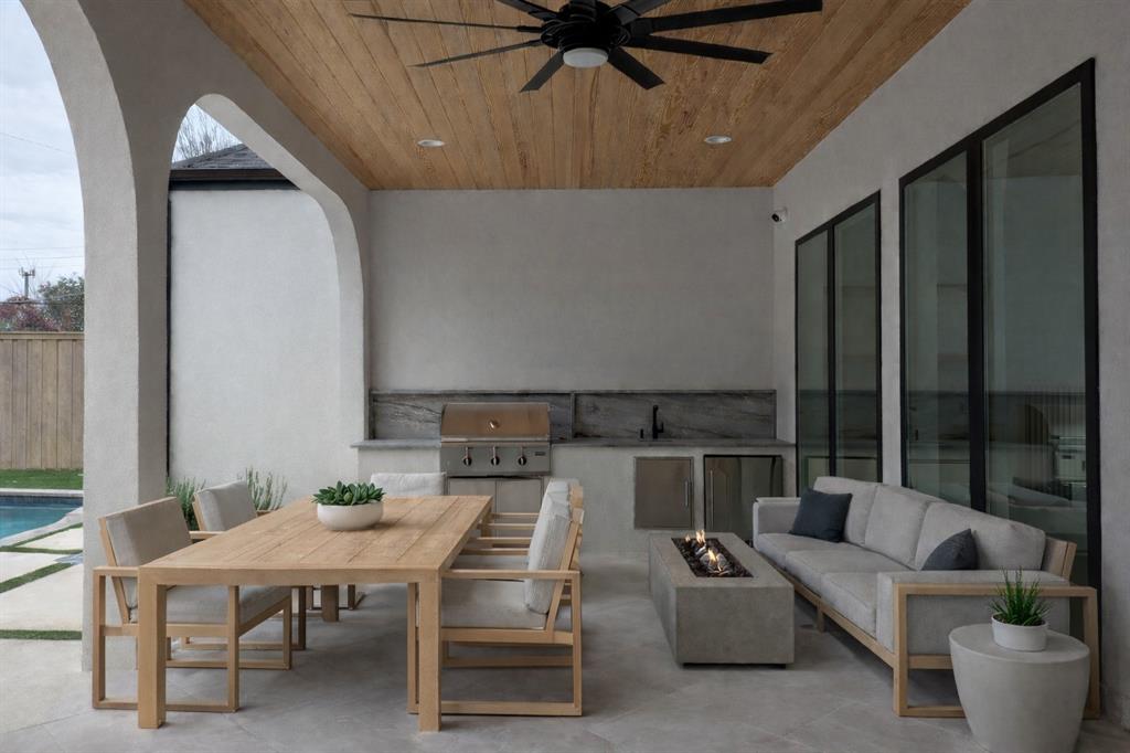 Royal Hill - Residential