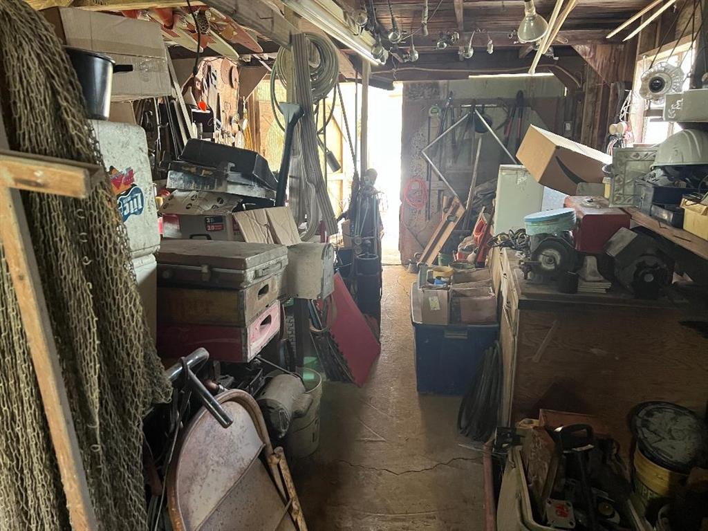 Lake Whitney Estate - Residential