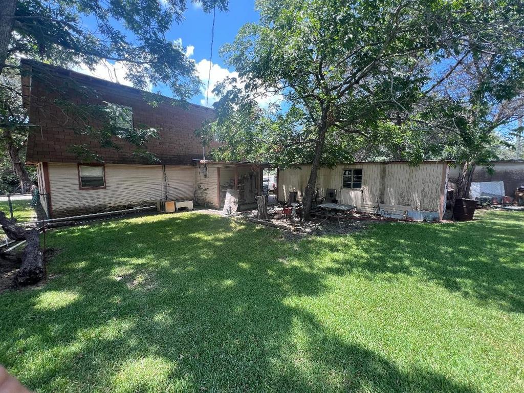 Lake Whitney Estate - Residential