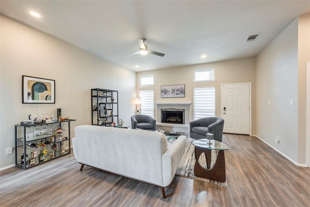 1609 Toddville Circle