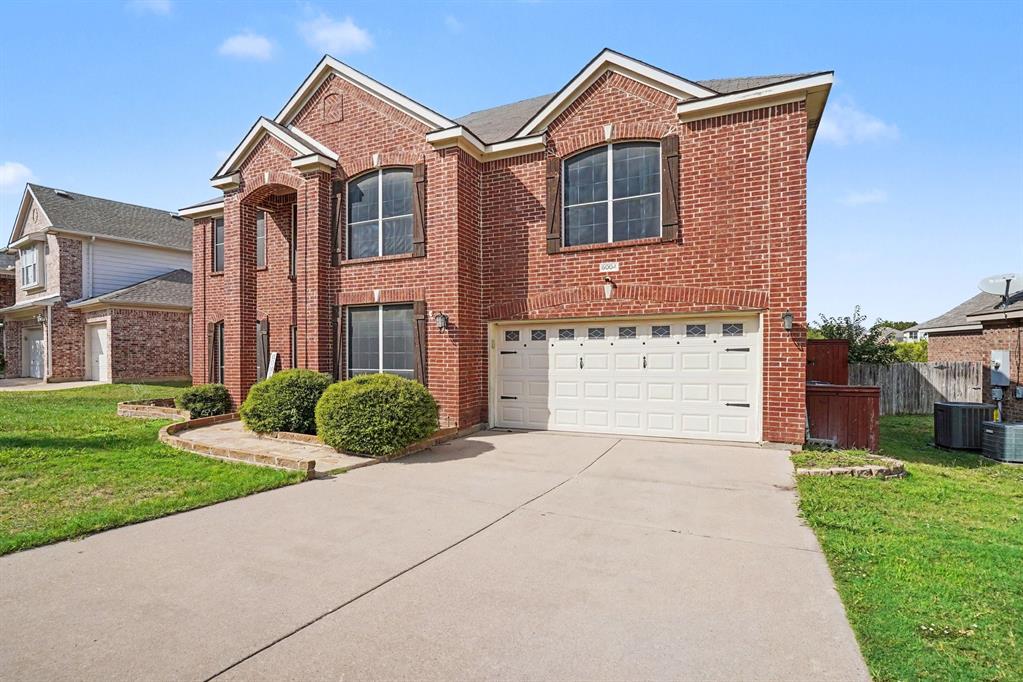 5004 Valleyside Drive