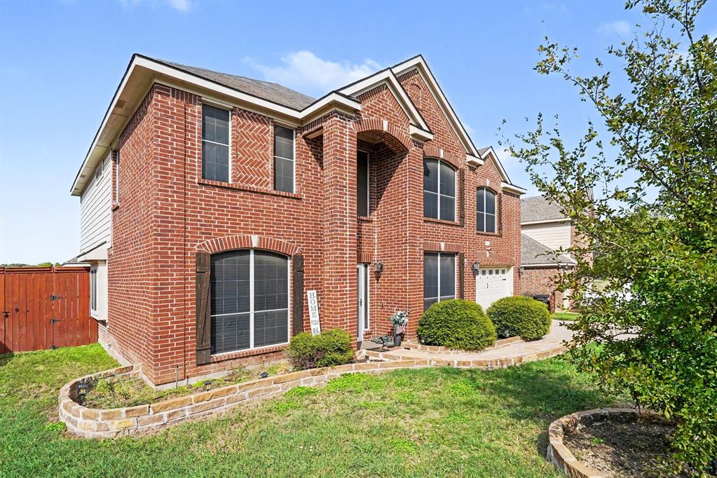 5004 Valleyside Drive