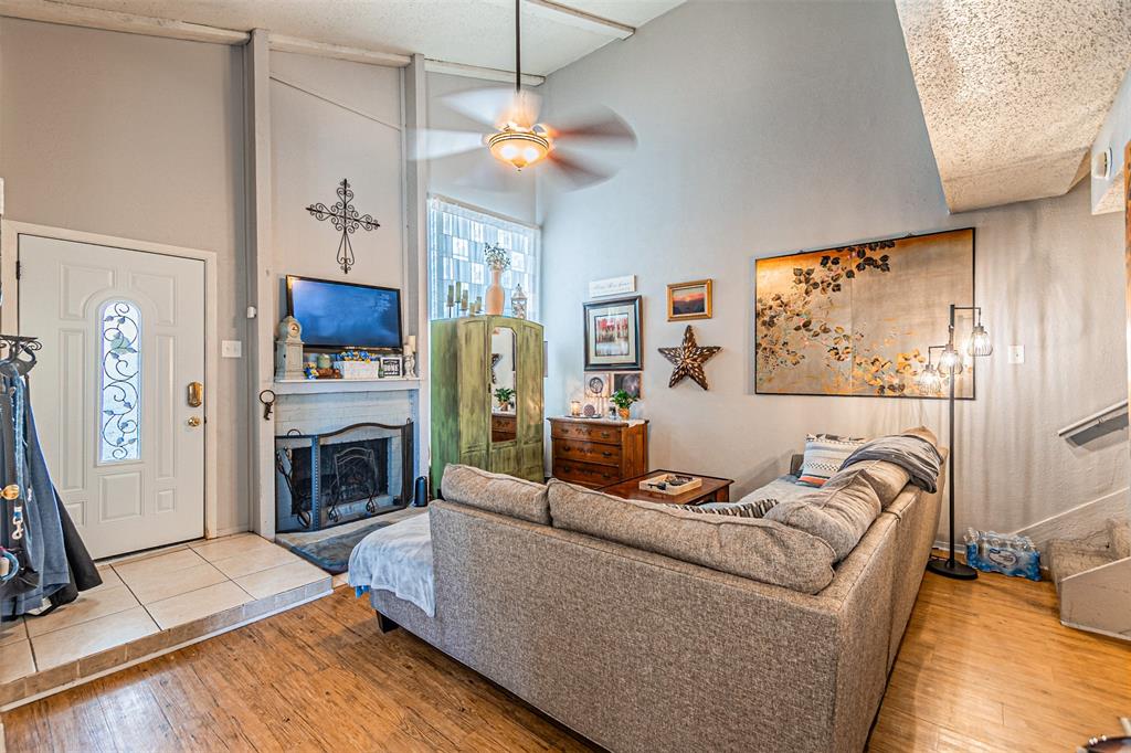 2654 Via Catalina