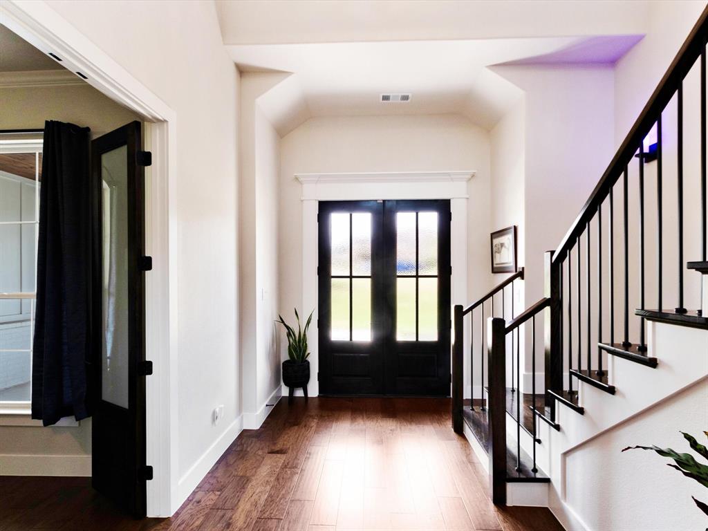 21 Jacey Court