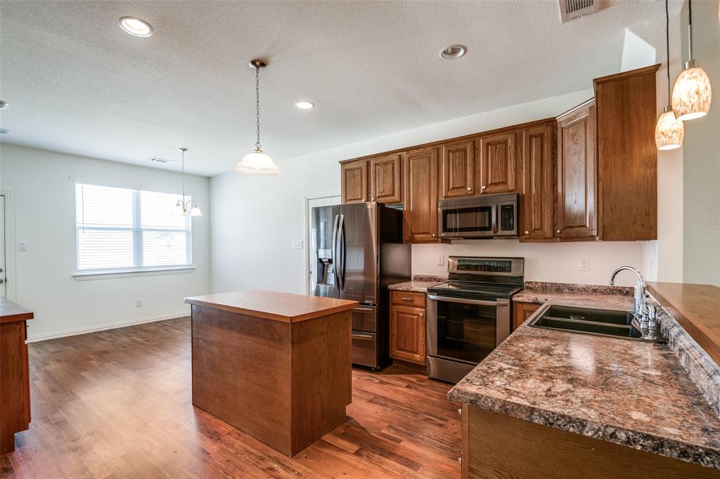 2412 Colquitt Road
