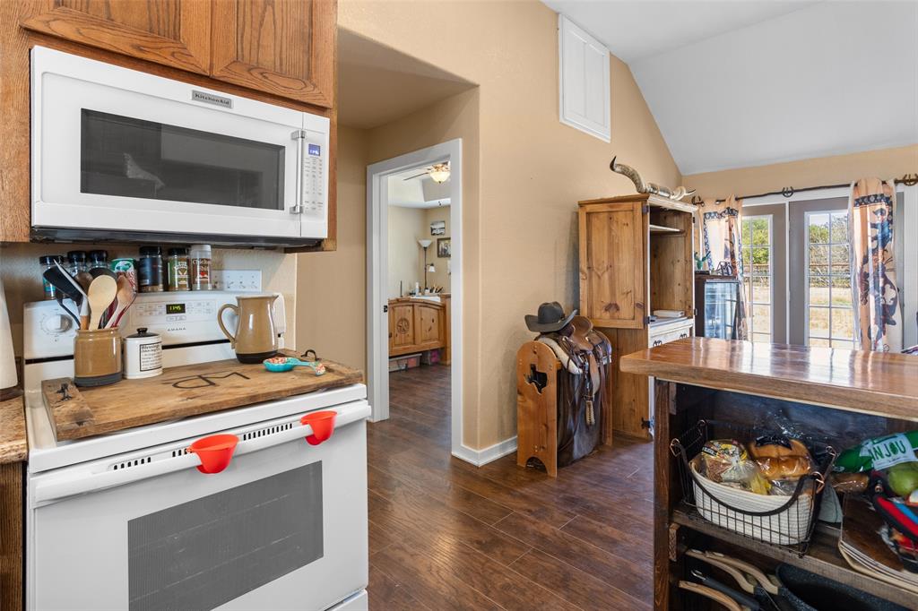 660 JNO Pickering - Residential