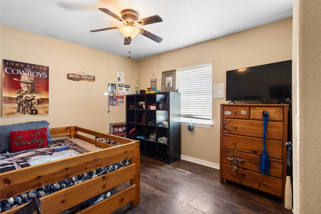 660 JNO Pickering - Residential