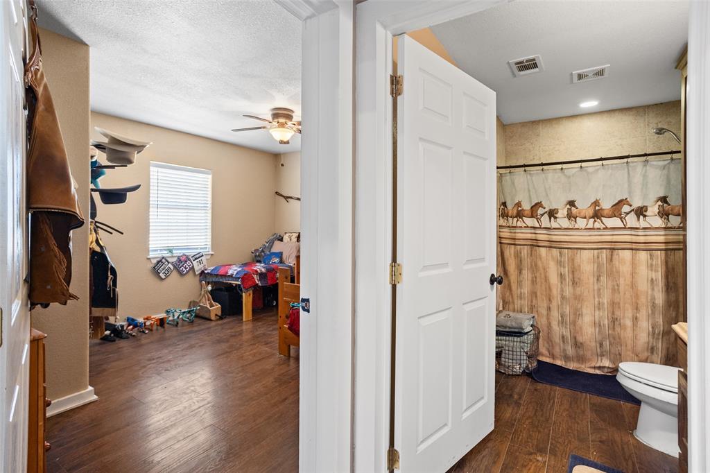 660 JNO Pickering - Residential