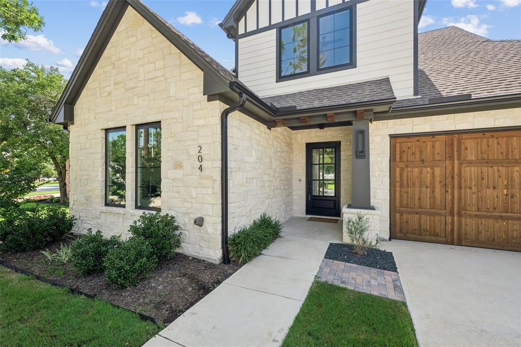 204 Pecan Street