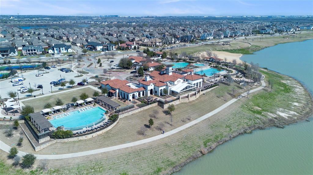 Viridian Village 1k - Residential