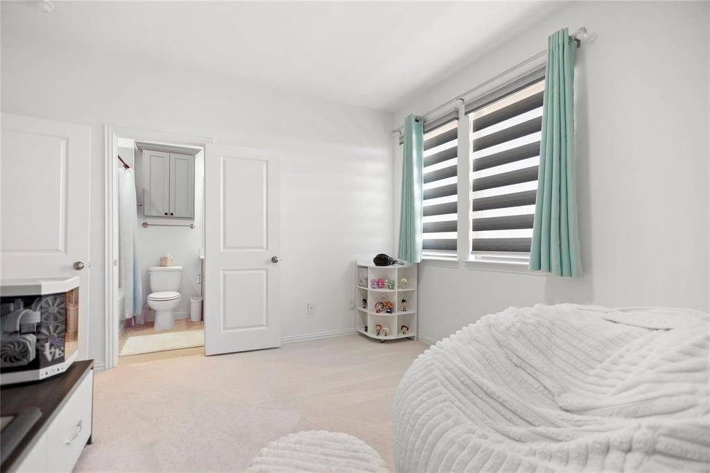 Viridian Village 1k - Residential