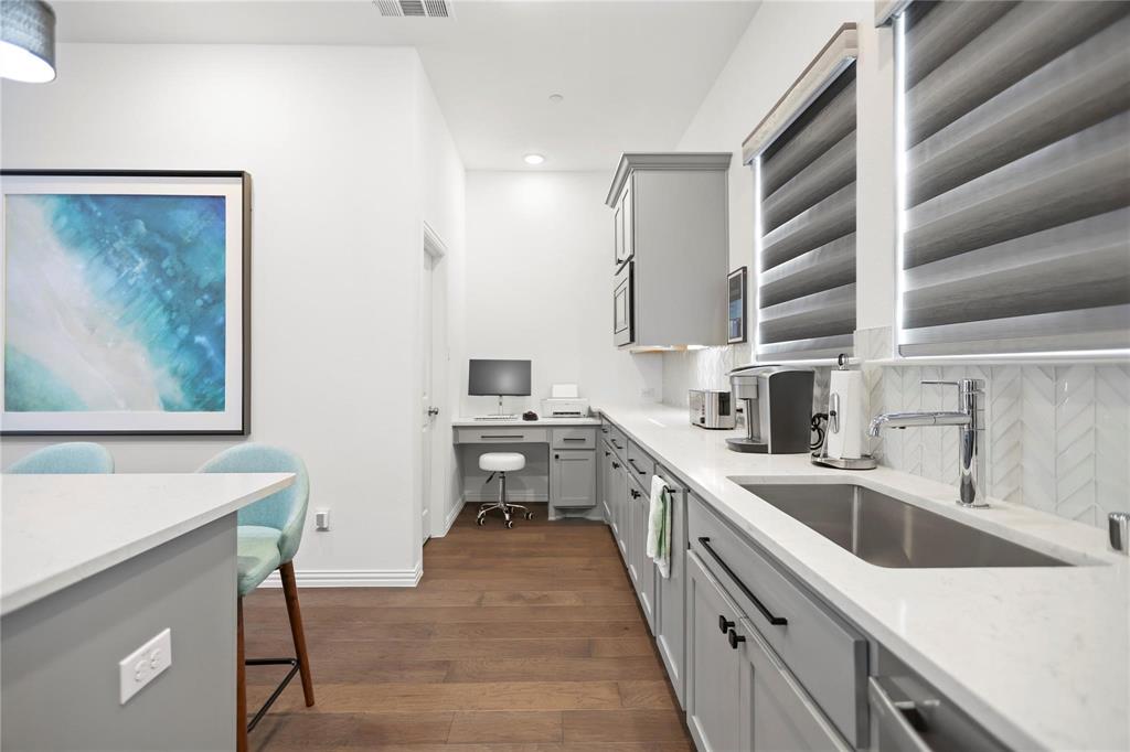 Viridian Village 1k - Residential