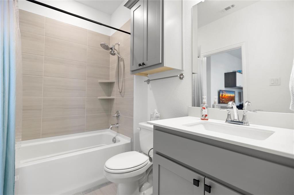 Viridian Village 1k - Residential