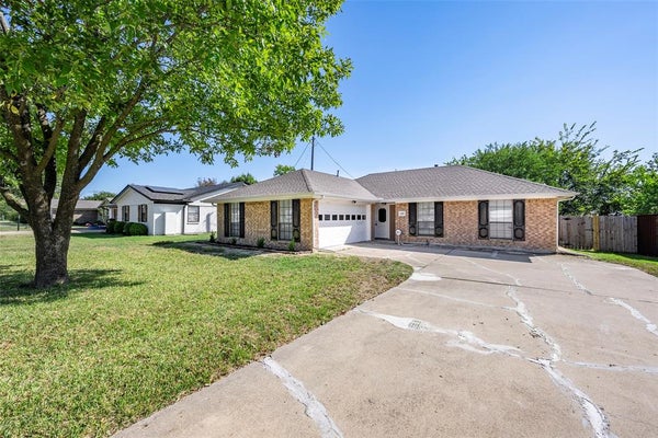 109 E WILLOW LN, PRINCETON, TX 75407 - Image c7de124bf20669b5d260a2c743df26cb/3577583327