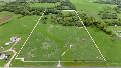 8248 Farm Road 2653 S Cumby TX 75453