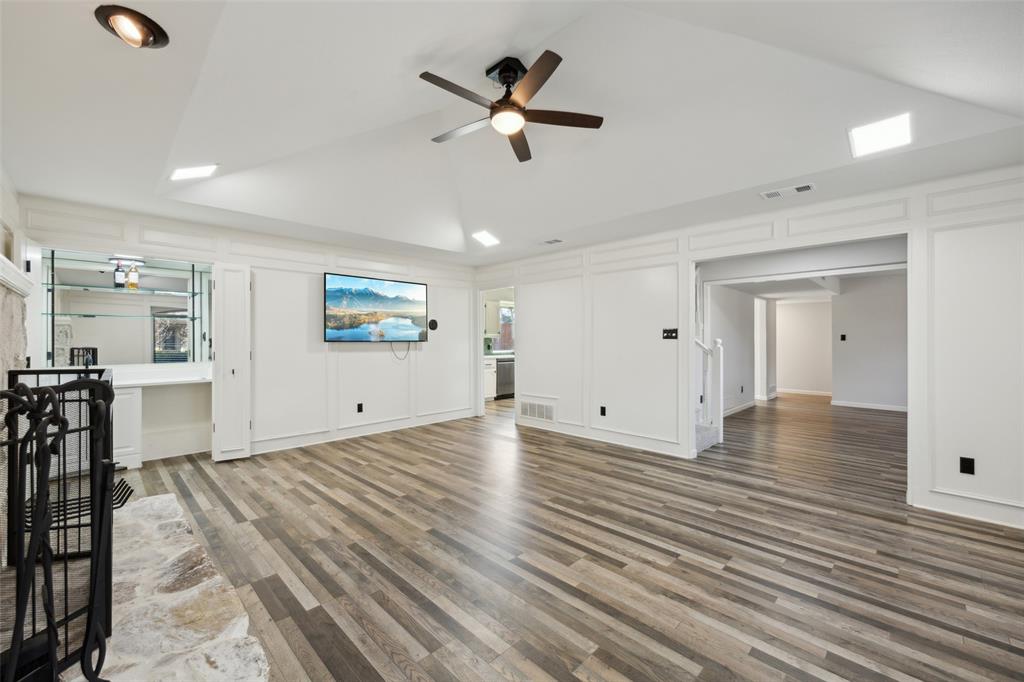 404 Mossbrook Drive