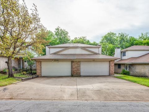 Photo of 121 Allencrest Drive #121, White Settlement, TX 76108 (MLS # 21343199)