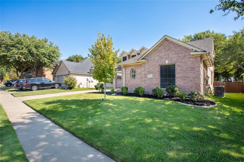 10520 Stoneside Trail