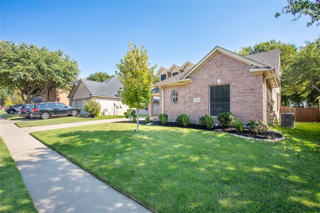 10520 Stoneside Trail