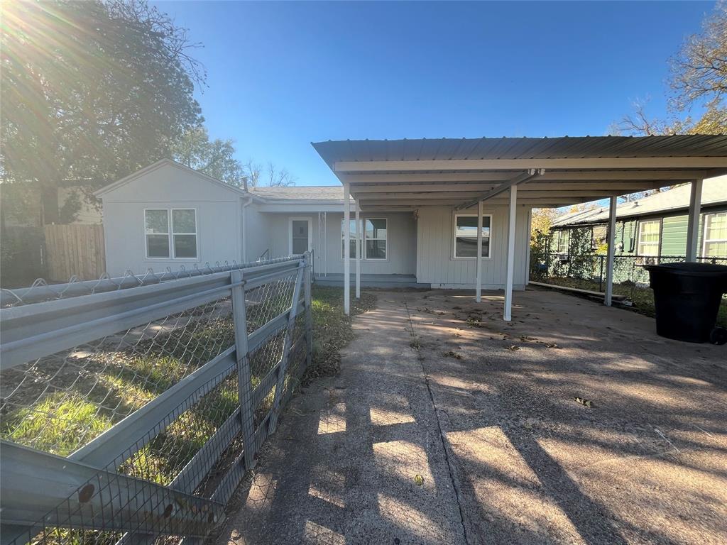 Mathan Morris of Elk 22 Scott - Residential Lease