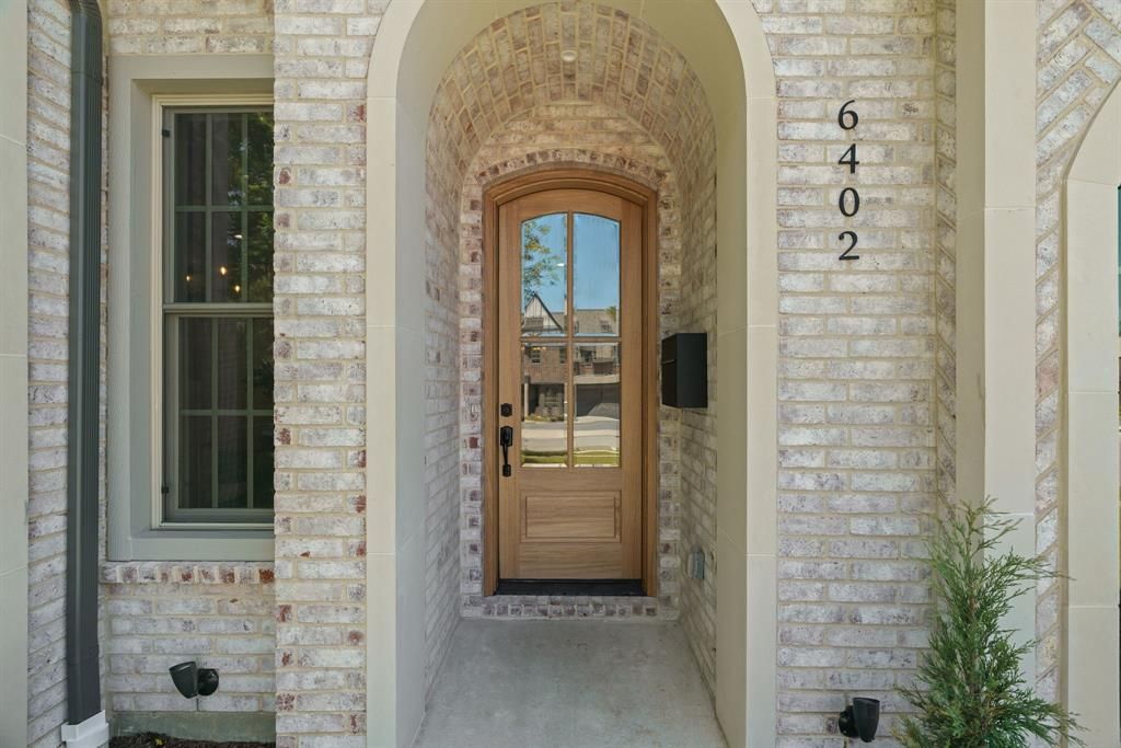 Photo of 6402 Westlake Avenue, Dallas, TX 75214 (MLS # 21261924)