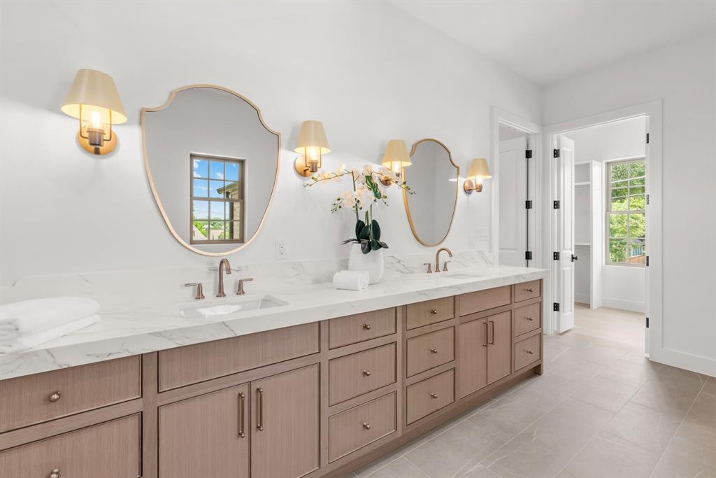 Country Club Estates - Residential
