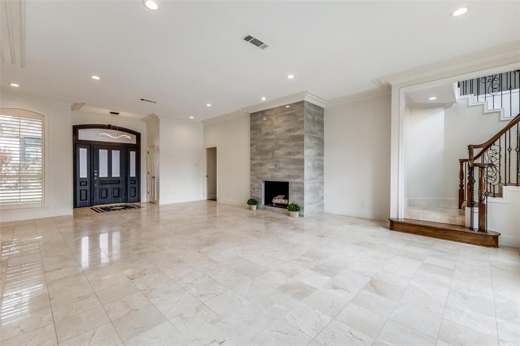 5738 Deseret Trail