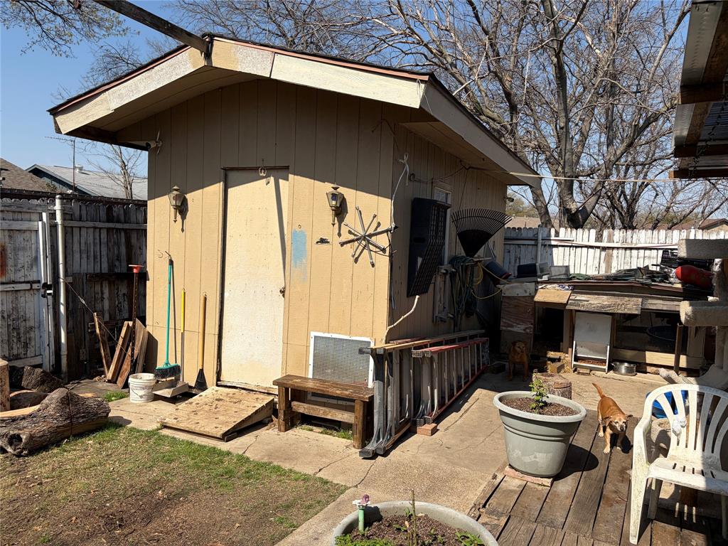 3357 Buckingham Lane