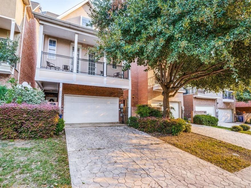 Great opportunity to live walking distance to all the Food and Entertainment of Lowest Greenville.  Just far enough away to avoid the traffic and any late night noise.  Additional driveway parking allows for 4-6 cars.  3 beds and 3 baths, each on their own floor.  Third floor is an entire Suite with walk in closet.  Hardwoods throughout living areas.  Porcelain tile in entry and 2 baths.  Carpet in all 3 Bedrooms. Fridge and Washer Dryer included.  Common Courtyard for dog walking or BarBQ.  Pets must be approved by landlord.