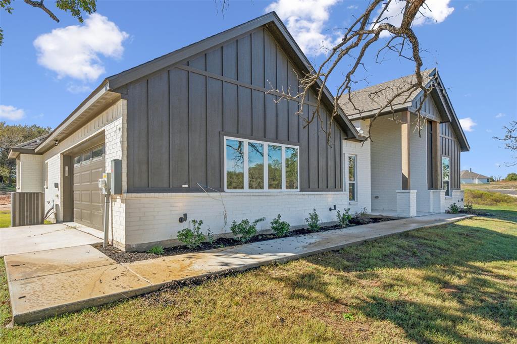 191 Lucky Ridge Lane