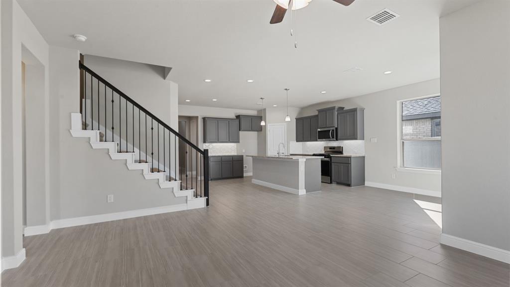 Treeline - Residential