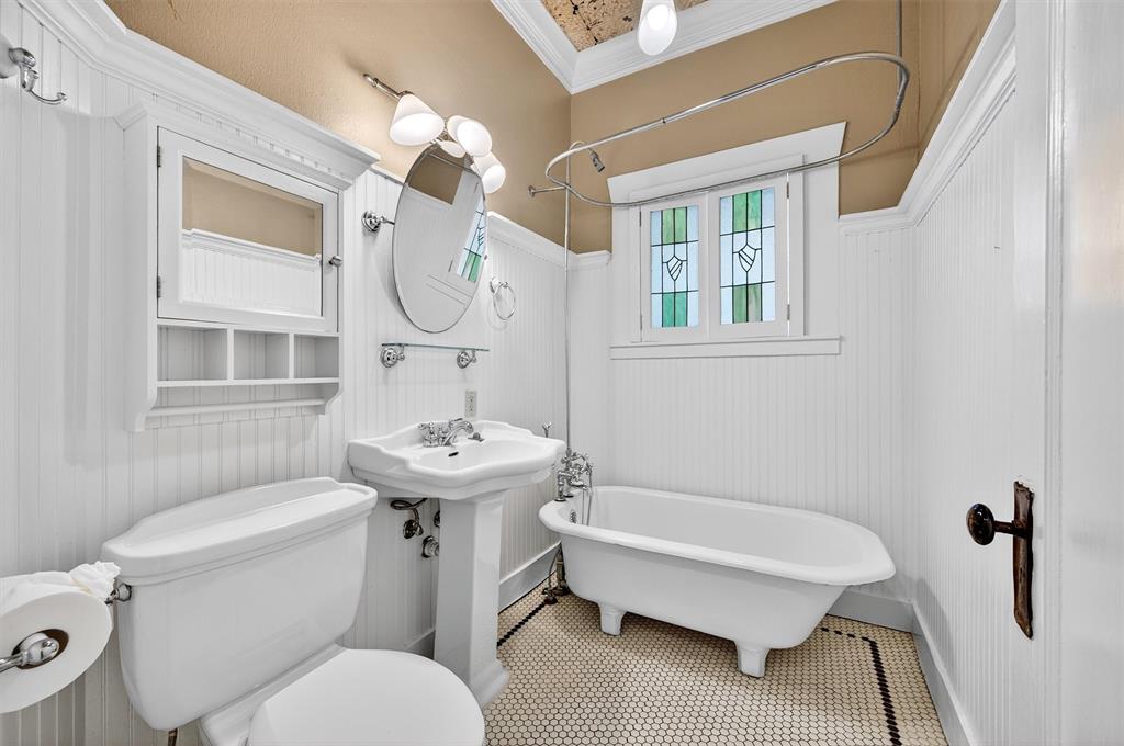 MILLERS SECOND ADDN REPLAT LT 9 & 51 - Residential Income