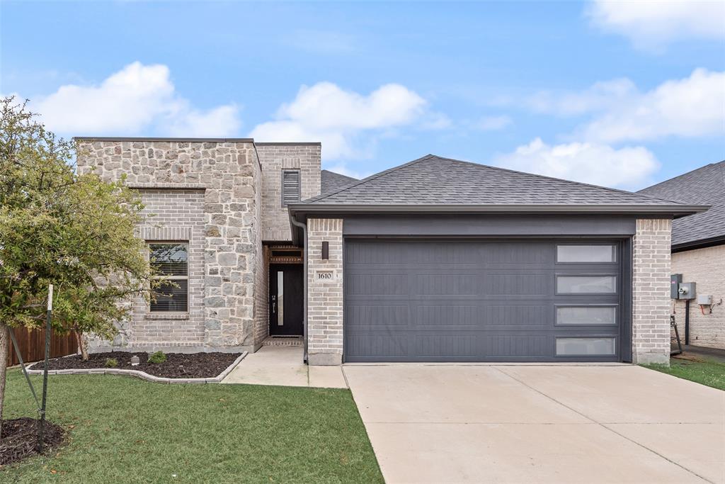 Photo 1 of 40 — 1610 Wayback Drive, Celina, TX 75009