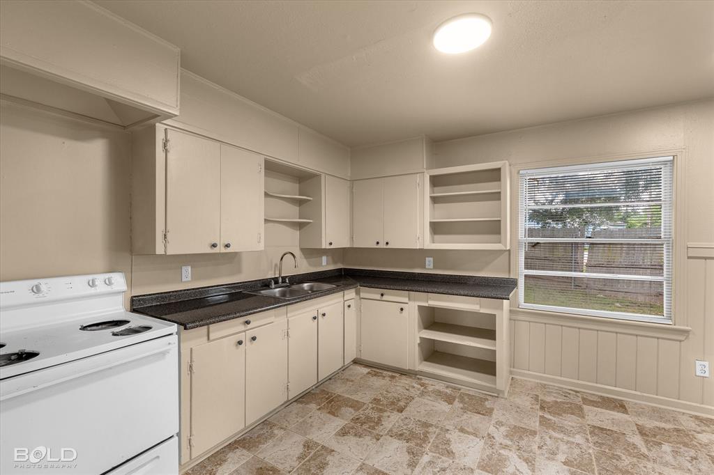 Fertile Gardens 02 - Residential