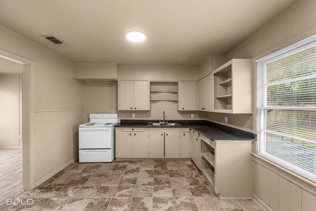 Fertile Gardens 02 - Residential