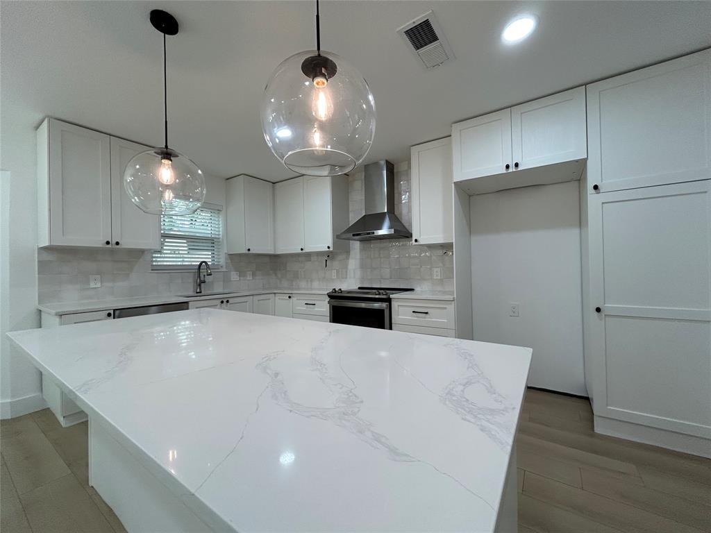 Kingswood Estates Add - Residential Lease